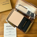Hourglass Vanish Airbrush Pressed Powder - Translucent Light - Görsel 2